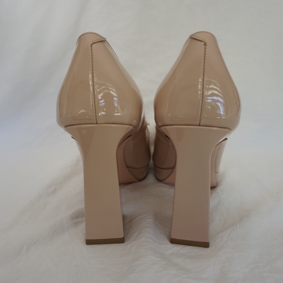 Roger Vivier Viv' Square Metal Buckle Platform Pumps in Patent Nude Leather - Picture 7 of 14